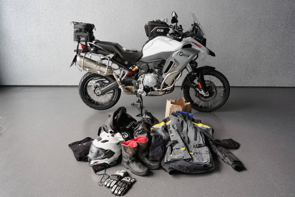 Alles muss mit. BMW F 850 GS Adventure.